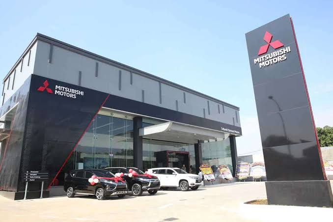 Sales Mitsubishi Tangerang
